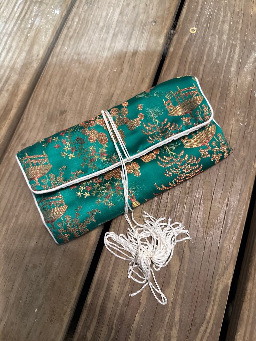 Vintage Chinese Green Silk Jewelry Case